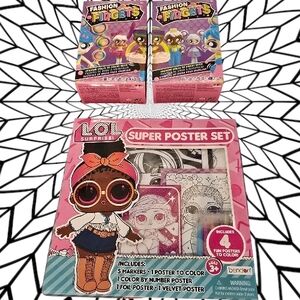 L.O.L. Surprise! Super Poster Set & 2 Pack Fashion Fidget Dolls